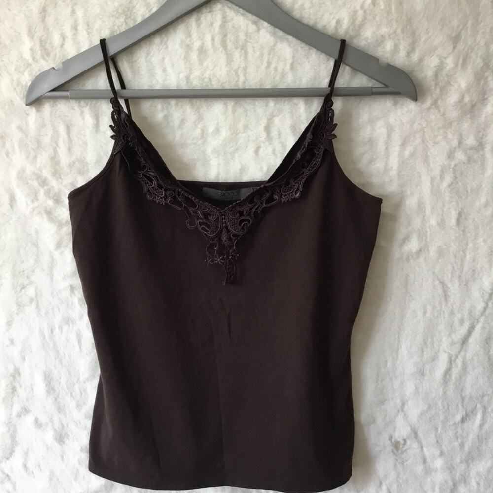 G2000 Brown Spaghetti Lace Trim Cami Stretch Top